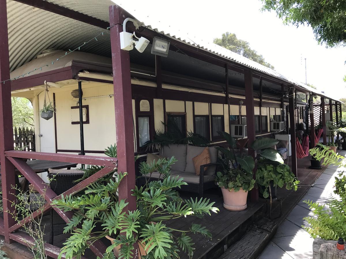 Dongara Breeze Inn Экстерьер фото